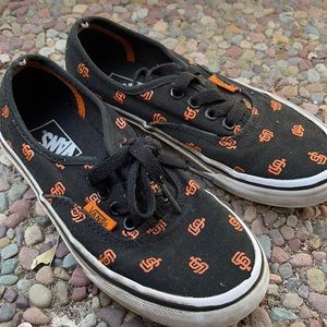 Vans SF Giants size 1 kids shoes